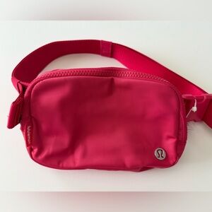 NWT Lululemon Belt Bag With Long Strap 1L